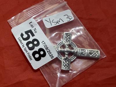 SILVER CROSS PENDANT