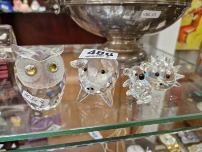 4 PIECES OF SWAROVSKI