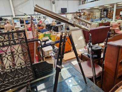 TELESCOPE + STAND