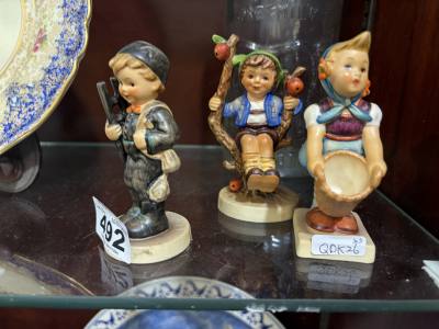 3 X GOEBEL FIGURES