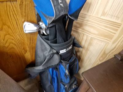 GOLF BAG + CLUBS