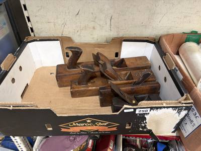 BOX OF VINTAGE PLANES