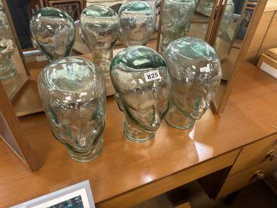 3 X GLASS HEADS
