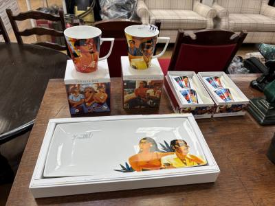 KNUTTEL SERVER PLATE, MUGS + EGG CUPS