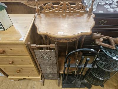 PINE HALL TABLE + COMPANION SET + PLATE STAND
