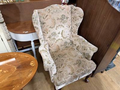 FABRIC WINGBACK CHAIR