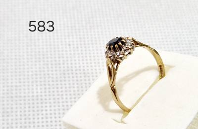 9CT DIAMOND + SAPPHIRE CLUSTER SIZE O 1/2