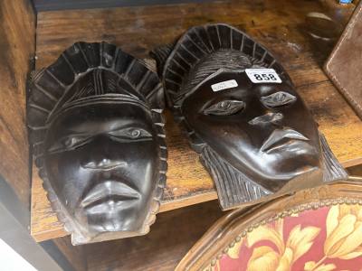 2 X AFRICAN CARVED HEADS