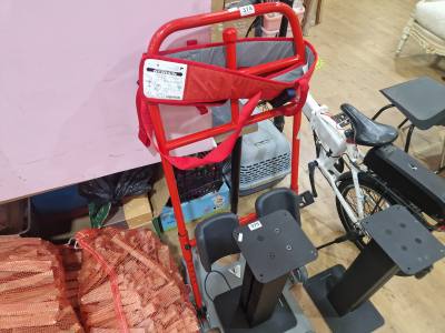 FIRST AID TROLLEY