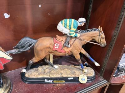 HORSE RIDING ORNAMENT 