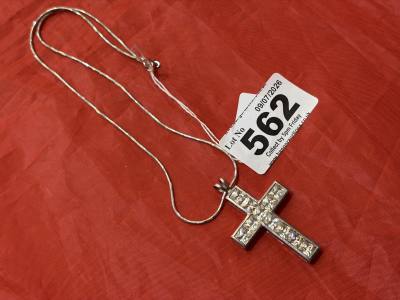 SILVER CHAIN + CROSS PENDANT