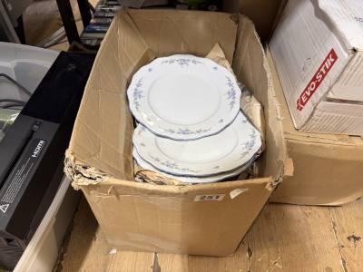 ROSE BAVARIA TEA SET