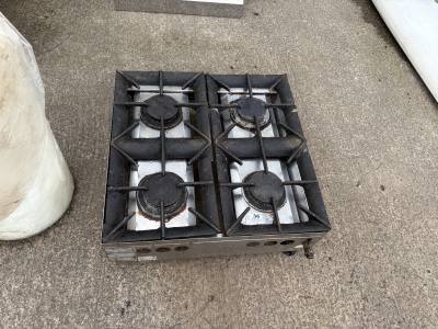 GAS STOVE