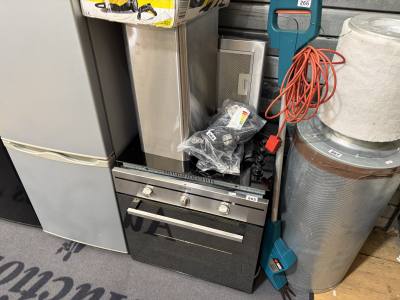 INTEGRATED COOKER + HOB + FAN