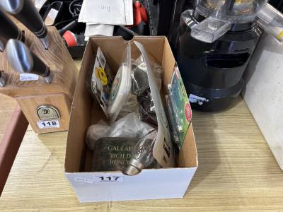 BOX OF MIXED ITEMS