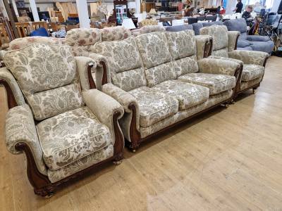 3 PIECE FABRIC SUITE