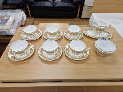 ROYAL MINTON TEASET