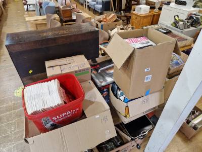 JOB LOT OF BOOKS