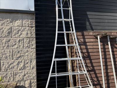 GARDENERS  LADDERS