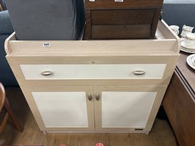 BABY CHANGING UNIT