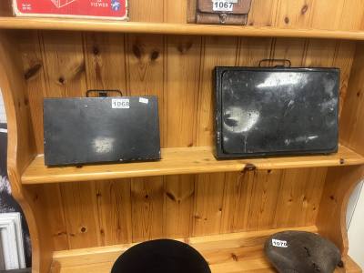 2 X PAINT BOXES