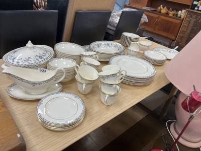 DOULTON TEA SET
