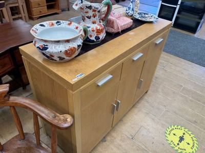 OAK SIDEBOARD