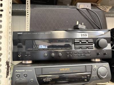 YAMAHA RECEIVER, VHS + SPEAKER