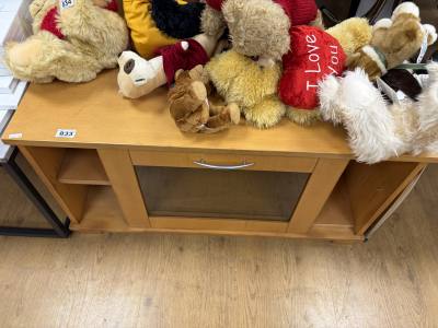 BEECH TV UNIT