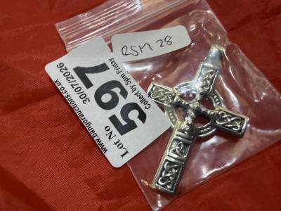 NEW SILVER CROSS PENDANT