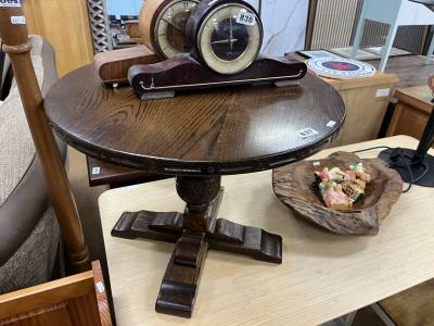 OLD CHARM SIDE TABLE