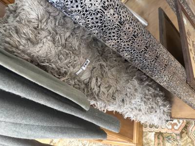 PILE RUG