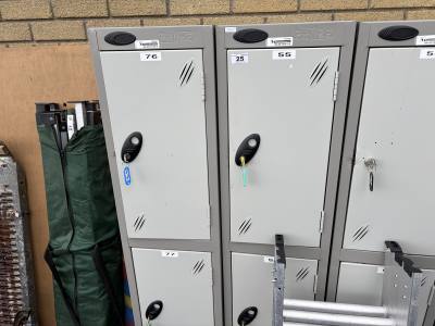 2 X LOCKERS