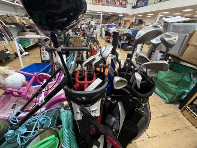 2 X GOLF BAGS + CLUBS + TROLLEY+ BALLS