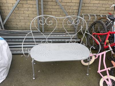 METAL GARDEN BENCH