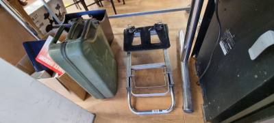 JERRY CAN + TROLLEY