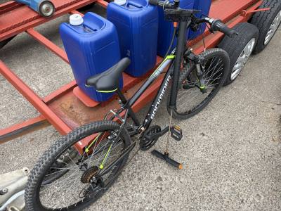 ROCKRIDER BIKE + PUMP