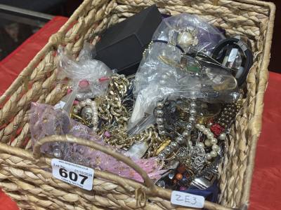 BOX OF DRESS JEWELLERY