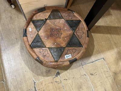 MOROCCAN LEATHER POUFFE