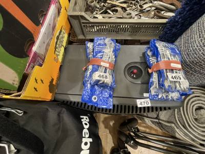 BUNDLES OF SPANNERS