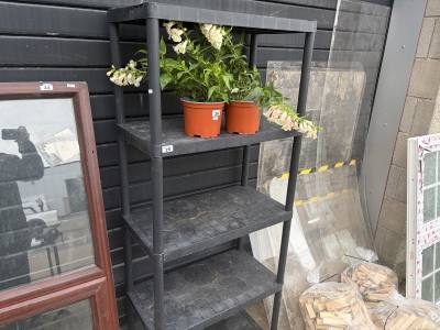 PLASTIC SHELF