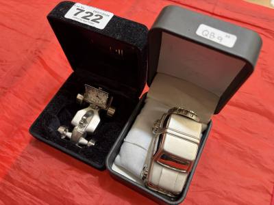 2 X NOVELTY CAR CLOCKS