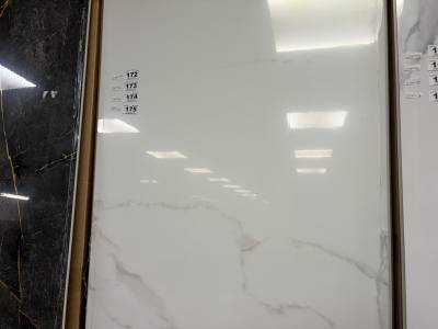 4 X COMPOSITE WALL PANELS G/WHITE