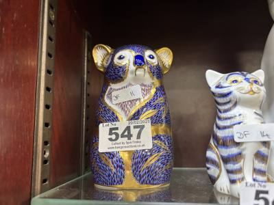 CROWN DERBY FIGURINE