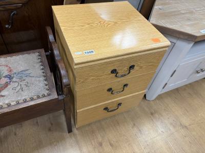OAK EFFECT BEDSIDE