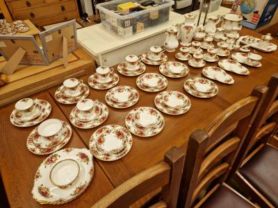 LOT OF COUNTRY ROSE CHINA