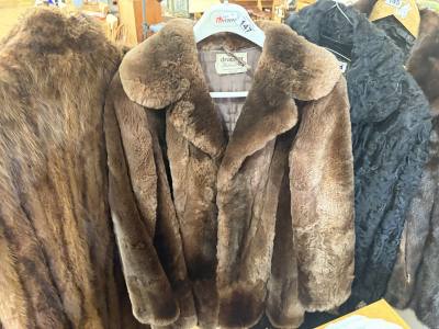 DRUCKER FUR COAT