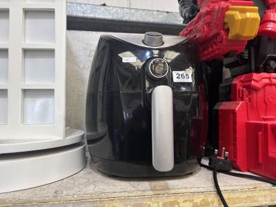 AIR FRYER