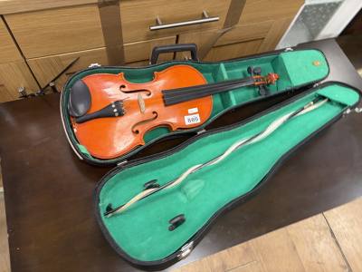 CASED VIOLIN