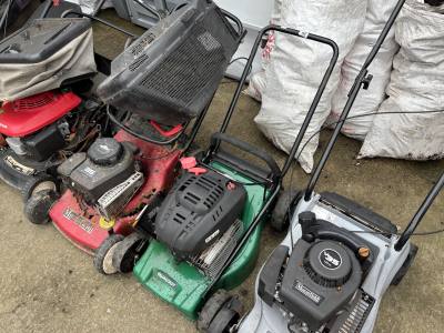 QUALAST PETROL MOWER